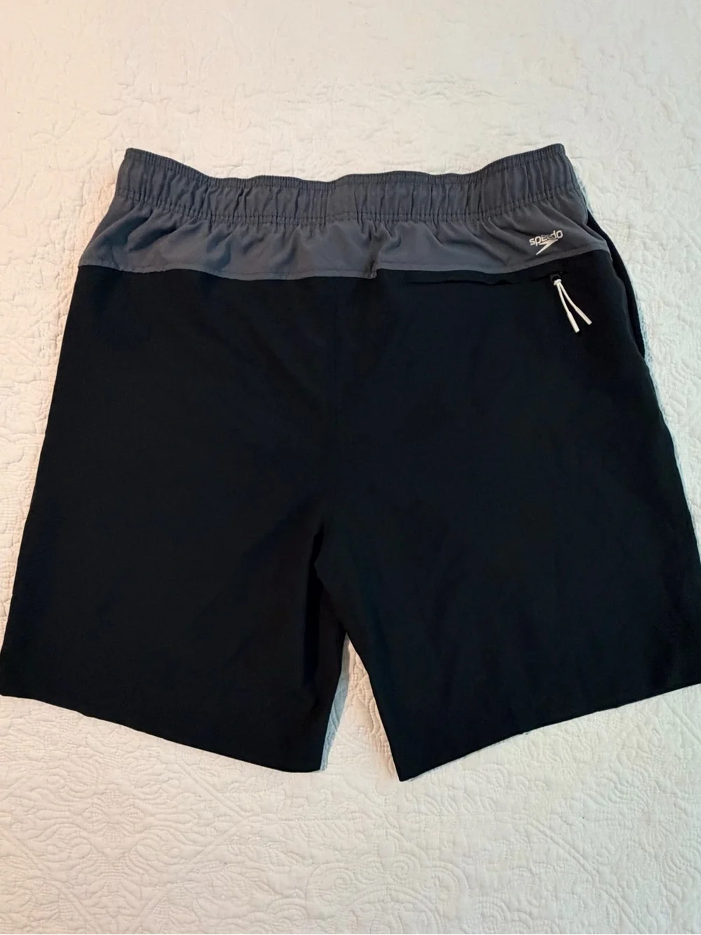 Speedo | Men's Swim Trunks | Black & Grey | Waistband Size XL